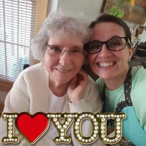 Meet your Posher, Crystal